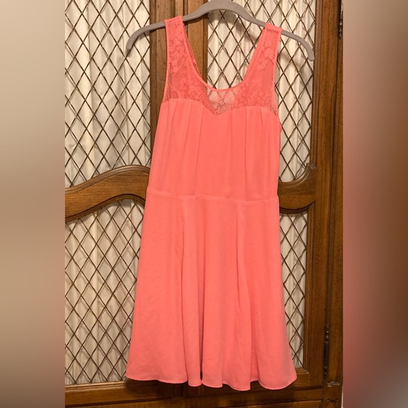 NWOT Express sexy lace back coral dress 4 - Picture 7 of 11